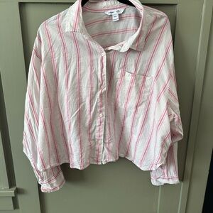 Old Navy cropped boyfriend White Shirt with Pink Stripes